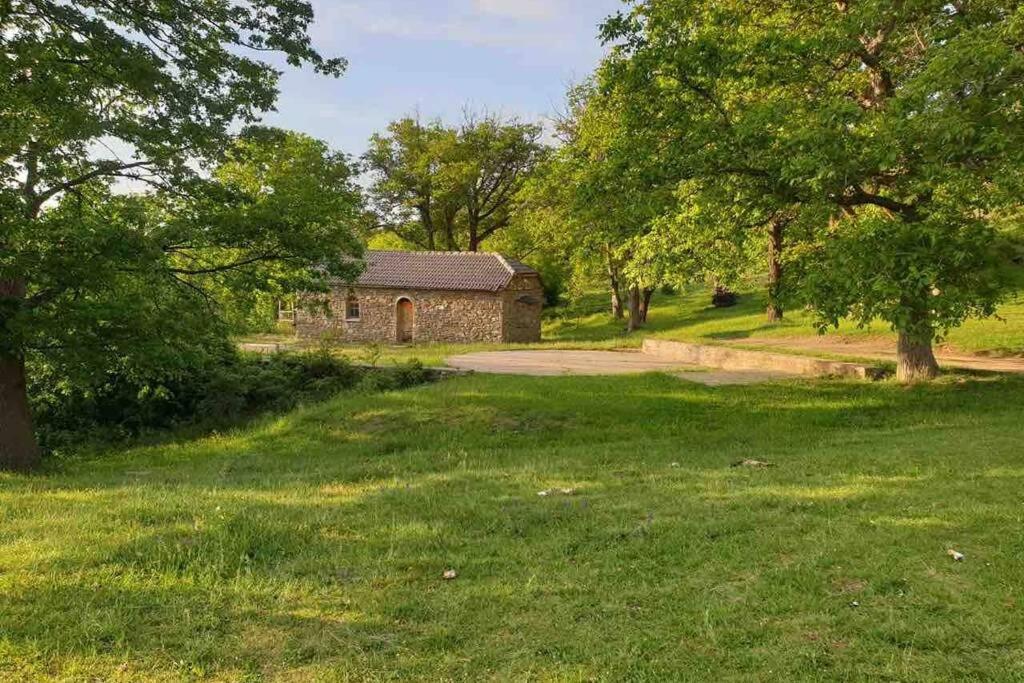 Villa Bujtina Cakuli, - Erseke *