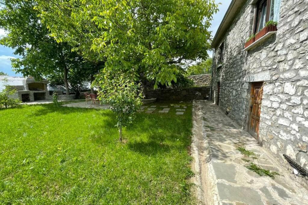 Bujtina Cakuli, - Erseke Villa