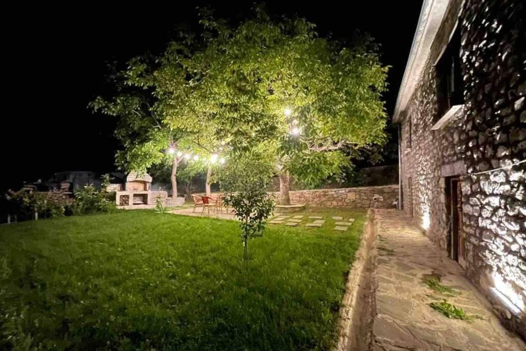 Bujtina Cakuli, - Erseke Villa